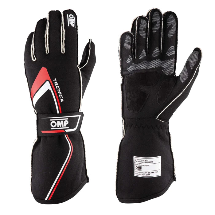 IB772_Tecnica_black_red-web_700x.webp